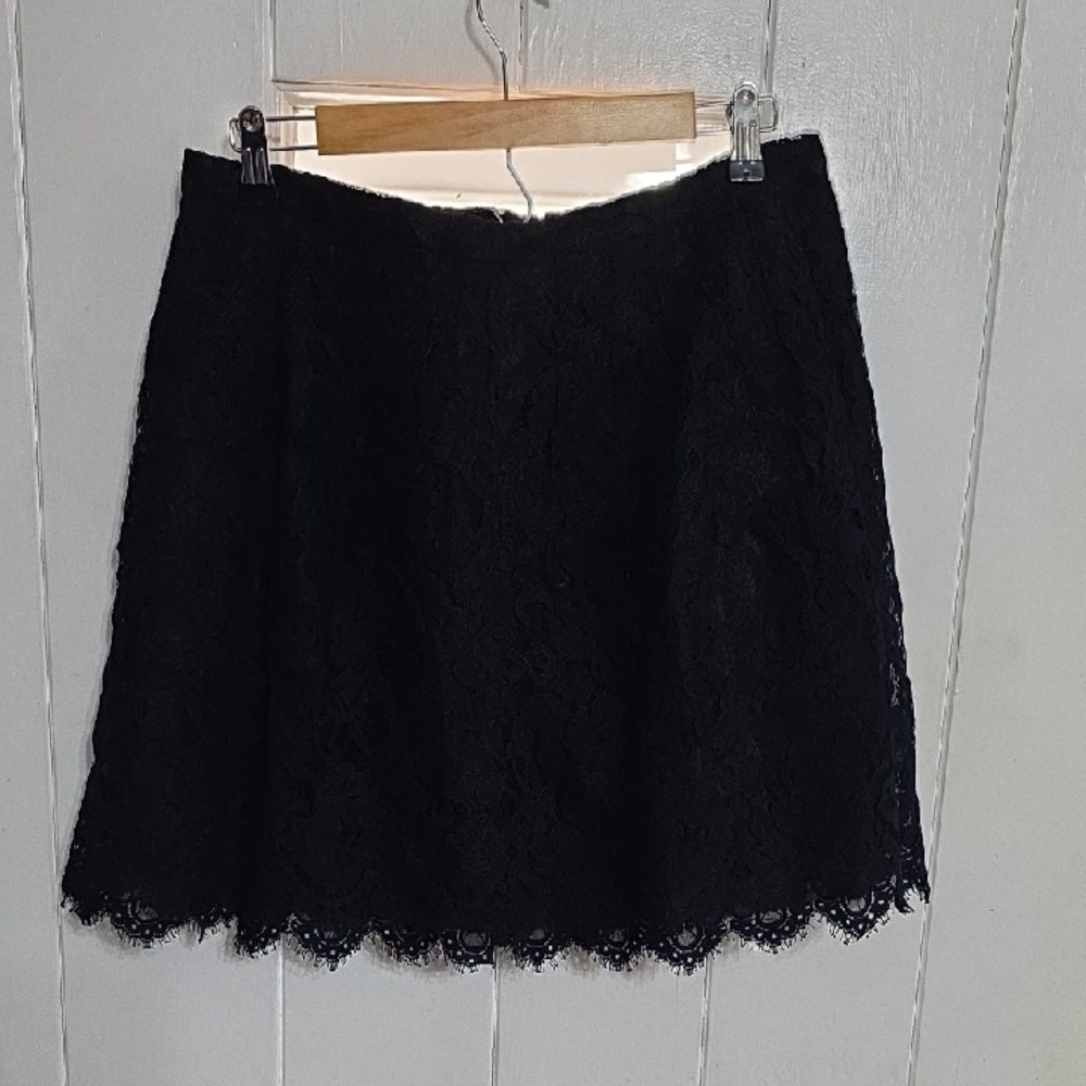 J. Crew Women's Black Skirt Lacy Scallop Hem Side Zip Lined Goth Romantic Sz 10